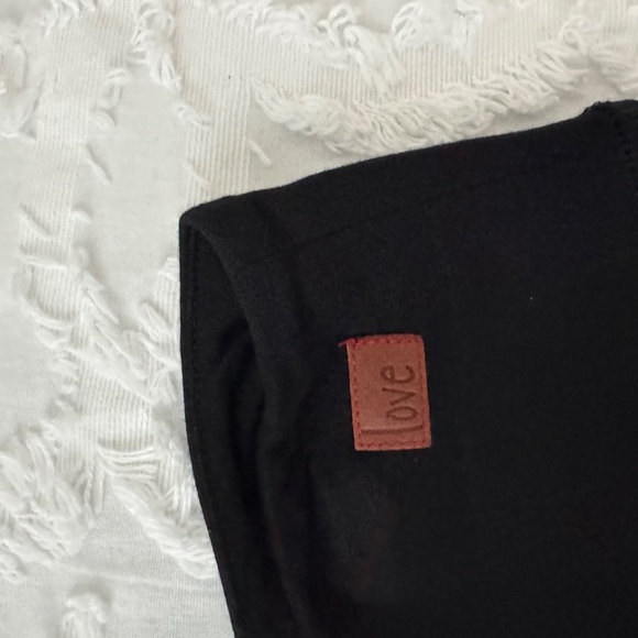 Peace Love World Pants (new) - Picture 3 of 5